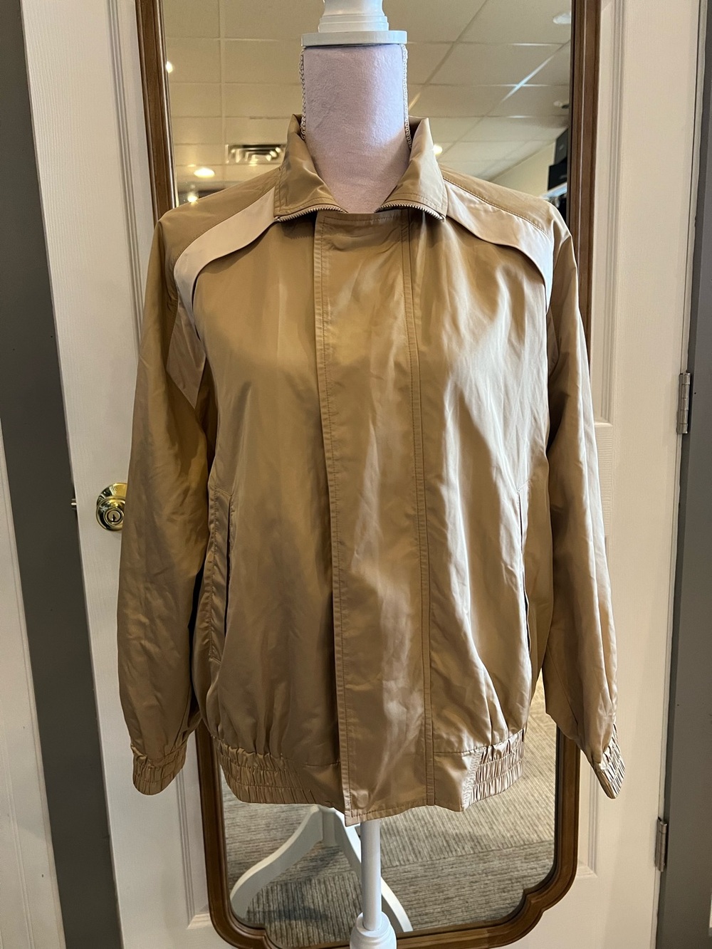 Helena summit funnel neck bomber